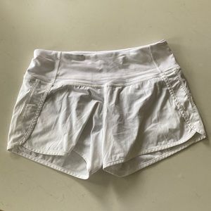 White Speed Up Mid-Rise Short 4"